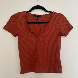 Orange notch neckline tshirt S